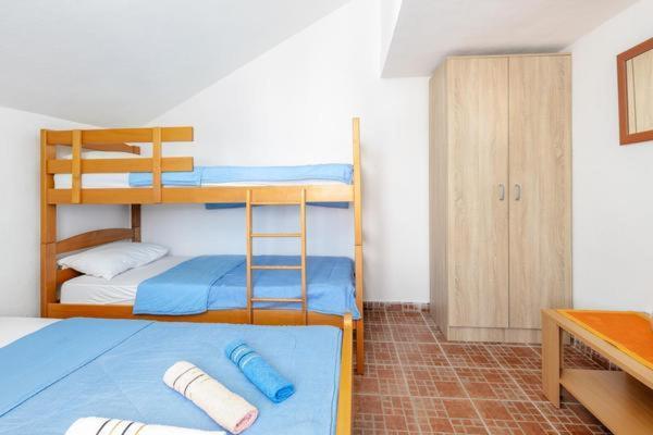 Apartments Ivo Bozinovic Tivat Exterior photo